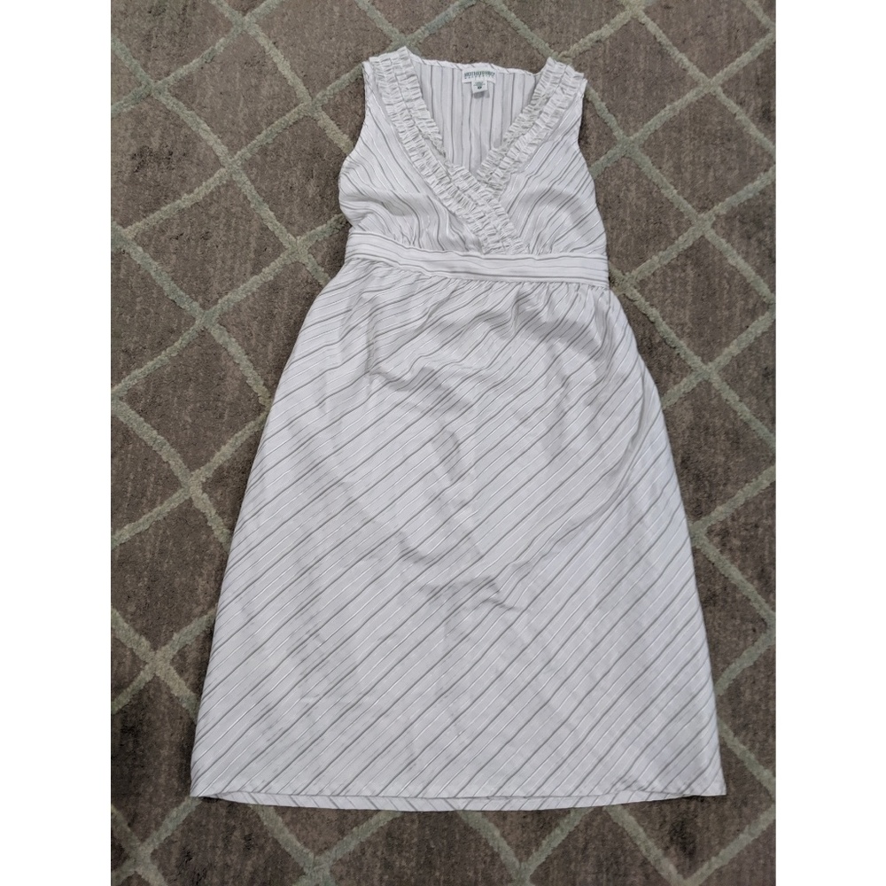 SOLD Motherhood Maternity white summer dress